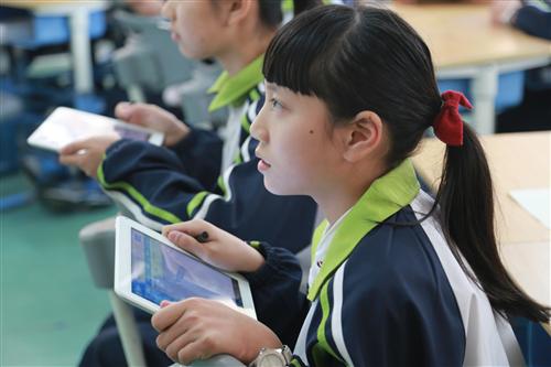 δ������